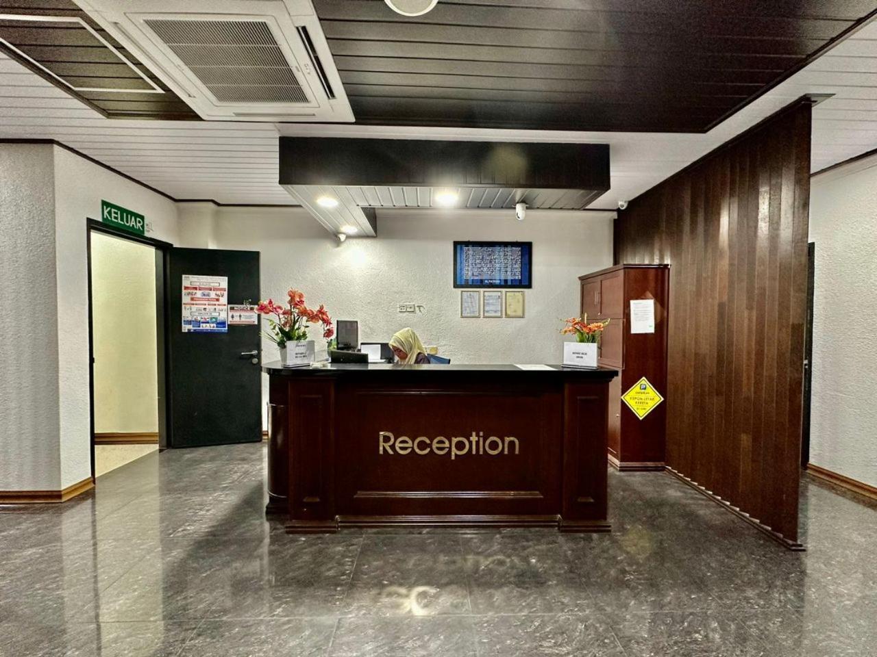 Kangar Hotel Sdn Bhd Exteriör bild